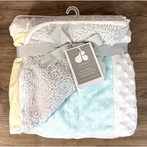 Just Born Baby Blanket 30x40 Plush Minky Sherpa Patchwork Aqua Gray Yellow Dot